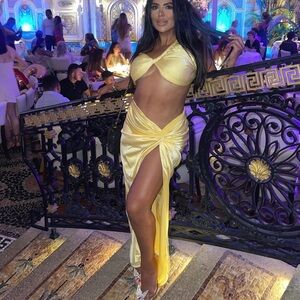 PETRA SET IN MARIGOLD -Medium Sonya moda